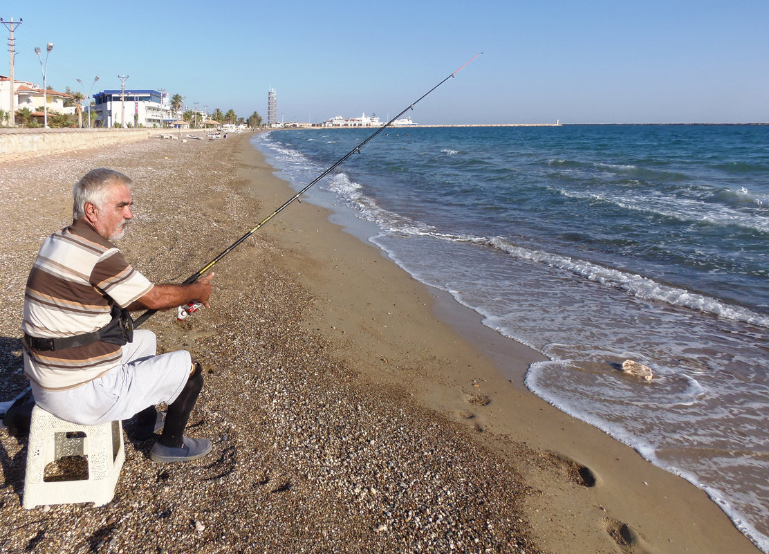 Рыбалка...на пляже - Наталья Ильина