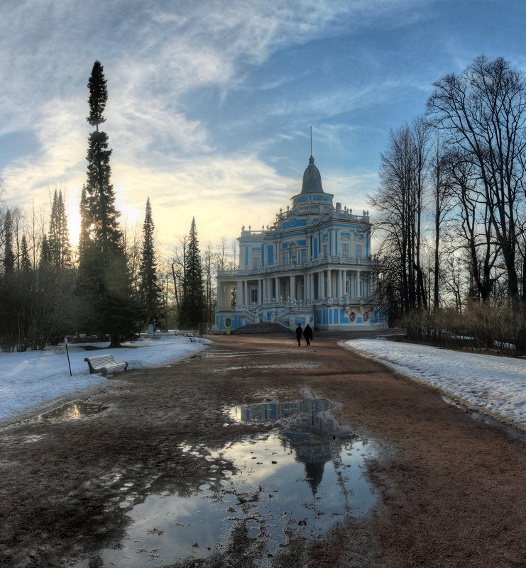 В марте - Сергей Григорьев