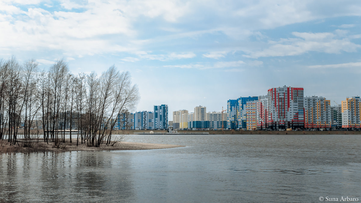 Год назад (2018), весна в городе "Спутник" - Suno Arbaro