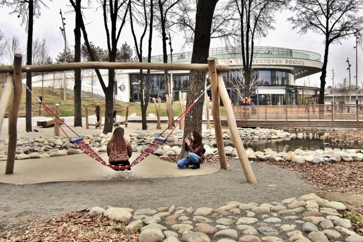Гамак на детской площадке парка "Зарядье" - Елена (ЛенаРа)