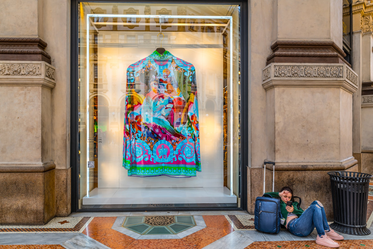 Versace Milano - Konstantin Rohn