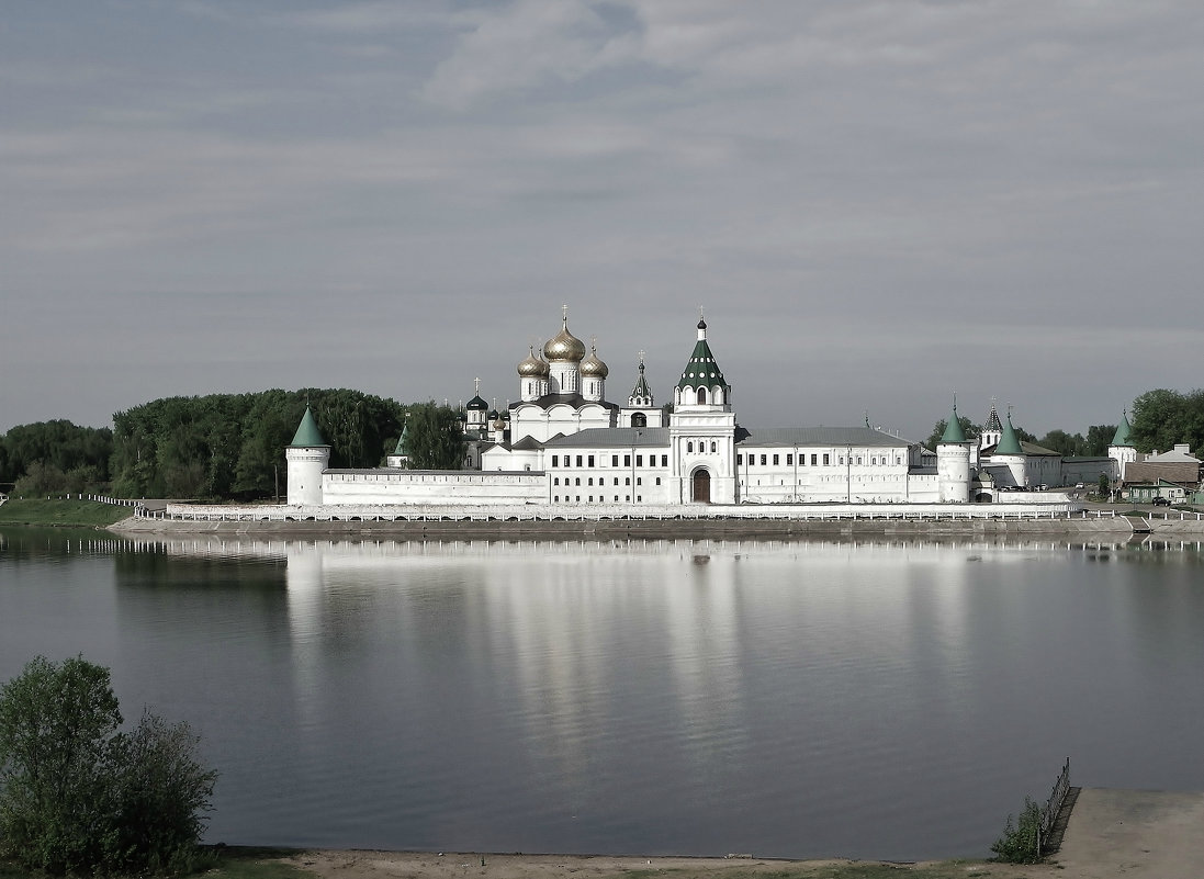 Кострома, Ипатьевский монастырь - Святец Вячеслав 