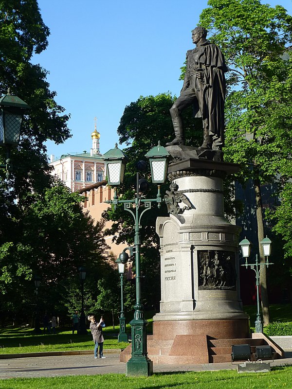 Памятник Александру I в Александровском саду - Лидия Бусурина