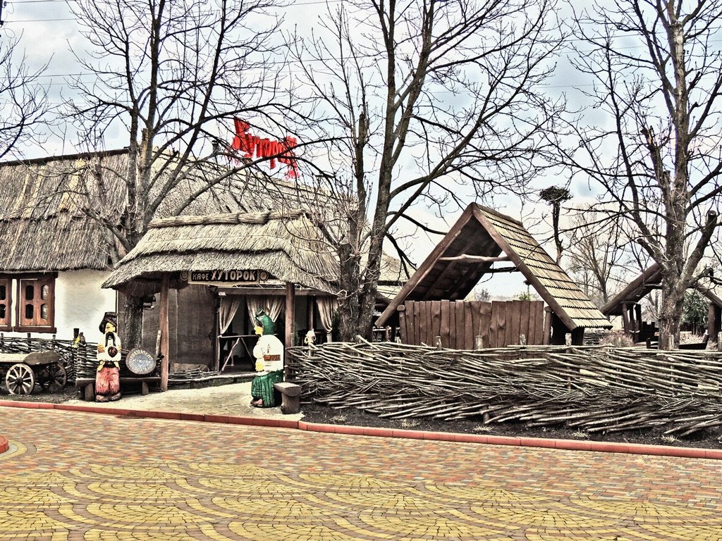 Творение рук человеческих - Роман Савоцкий