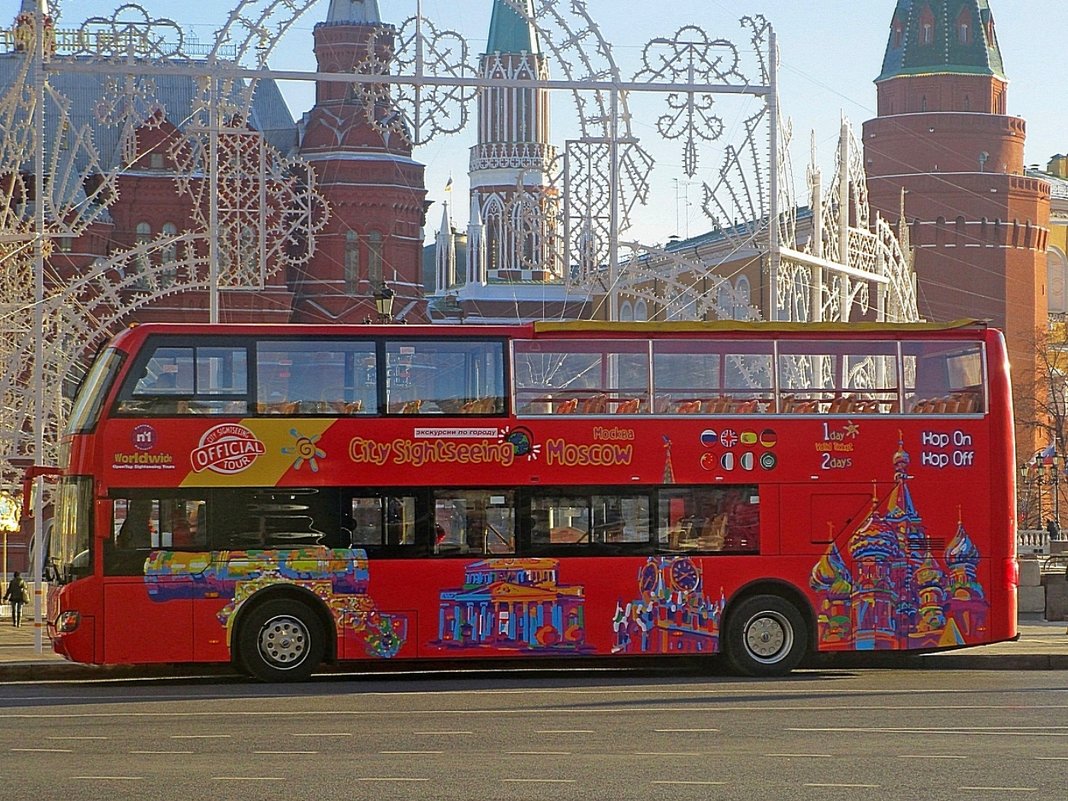 Экскурсионный автобус - Ольга Довженко