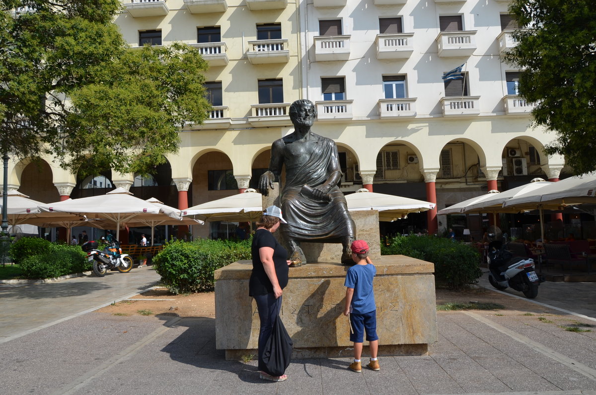Памятник Аристотелю в Салоники. Греция 2016 - peretz 