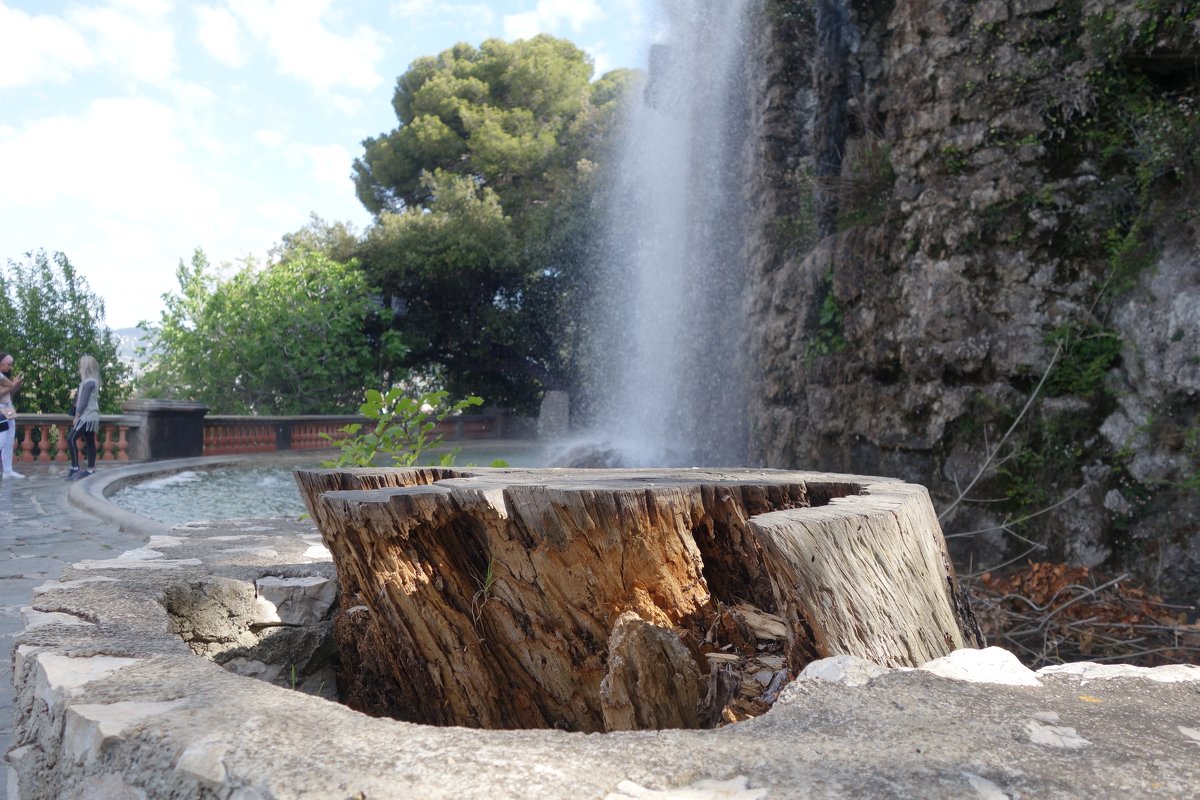 водопад в Ницце - Елена 