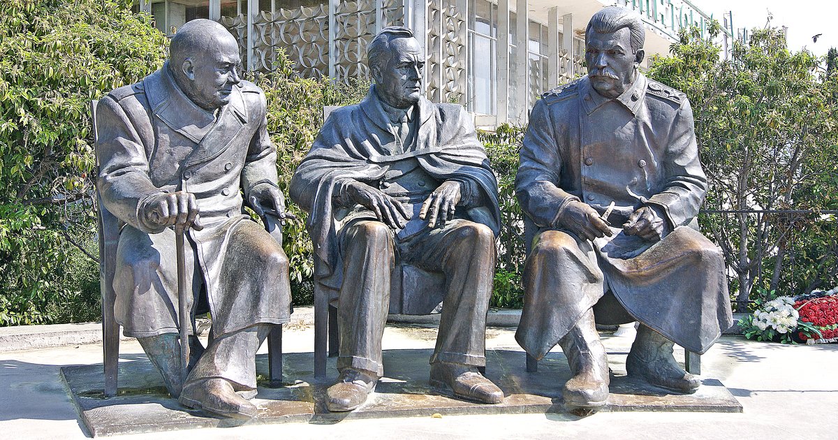 Памятник Черчиллю, Рузвельту, Сталину - Леонид leo