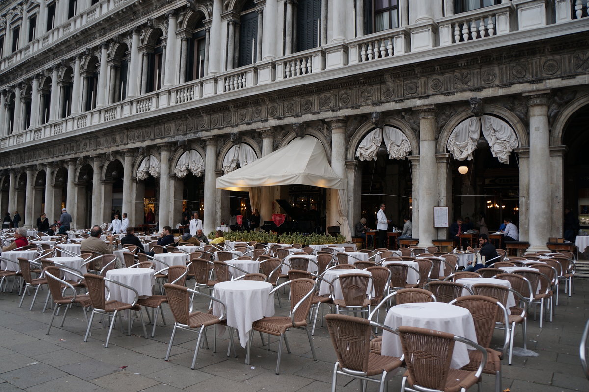 Городские кафе... Венеция - Алёна Савина