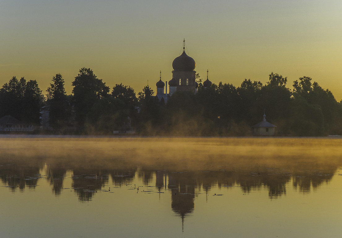 Туман над Введенским озером - Сергей Цветков