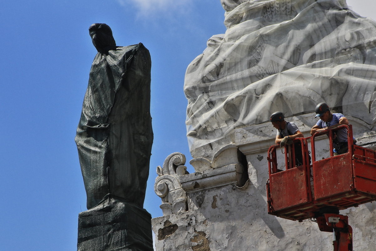 Проходя мимо ВДНХ - олег свирский 