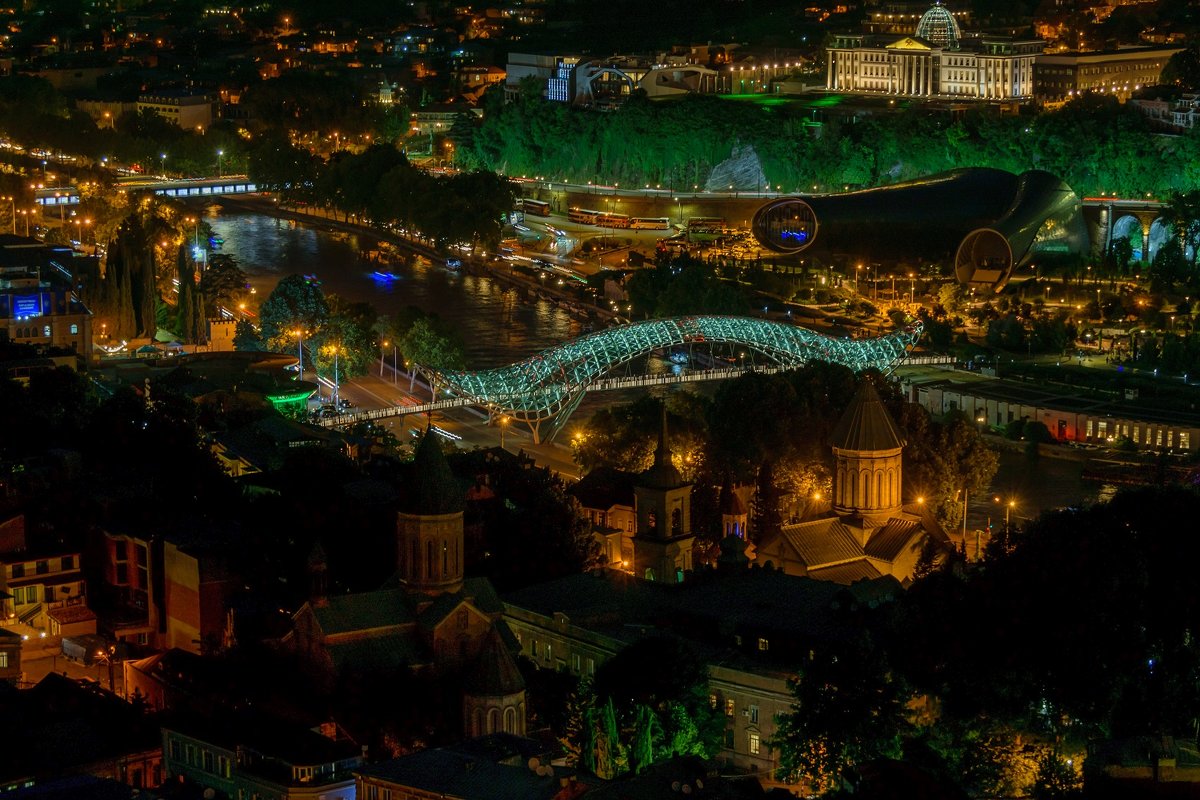 Ночной Тбилиси - Андрей Симонов