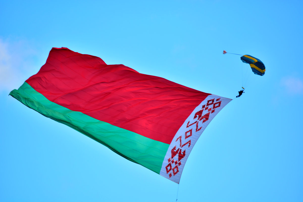 Флаг в небе - Uladzimir_m MVV