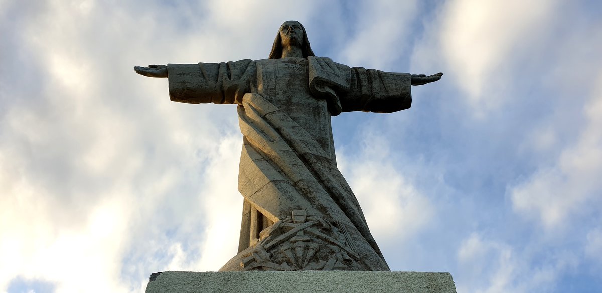 Фигура Иисуса Христа на мысе Гаражау, Мадейра - Анастасия Богатова