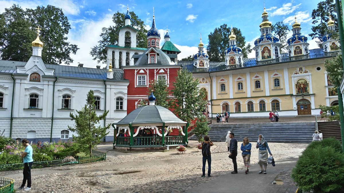 Псково-Печерский монастырь - Сергей Никифоров
