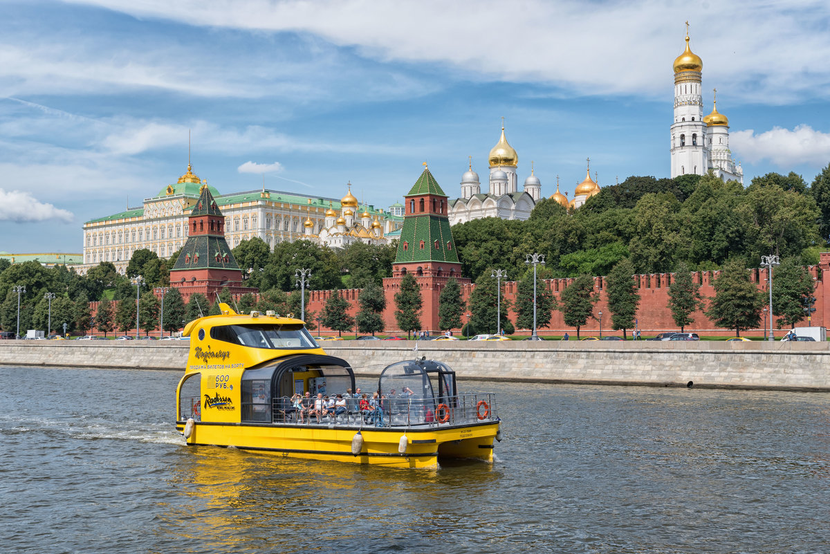 Москва. - Анатолий Сидоренков