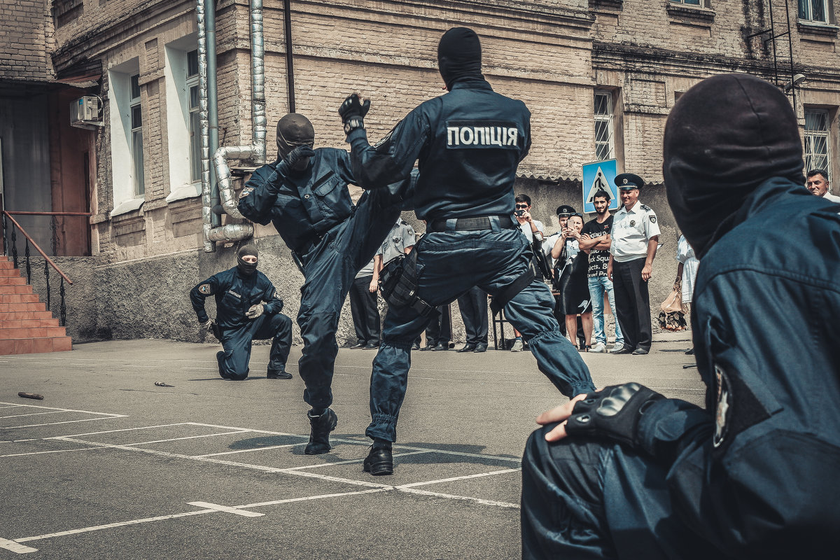 Тренування спецпідрозділу поліції - Иван Александров