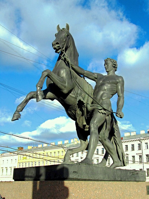 Конь с идущим юношей - Сергей Карачин