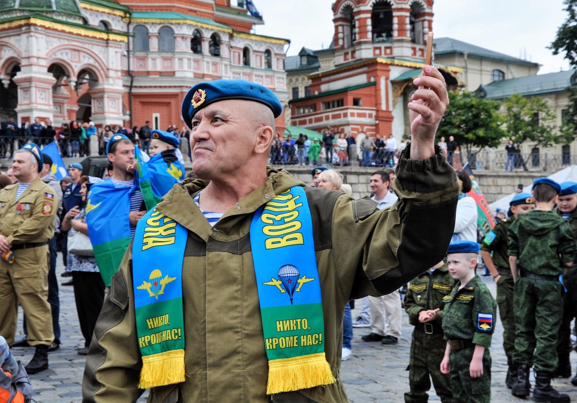 Ветеран ВДВ ! Никто , кроме нас ! - Анатолий Колосов