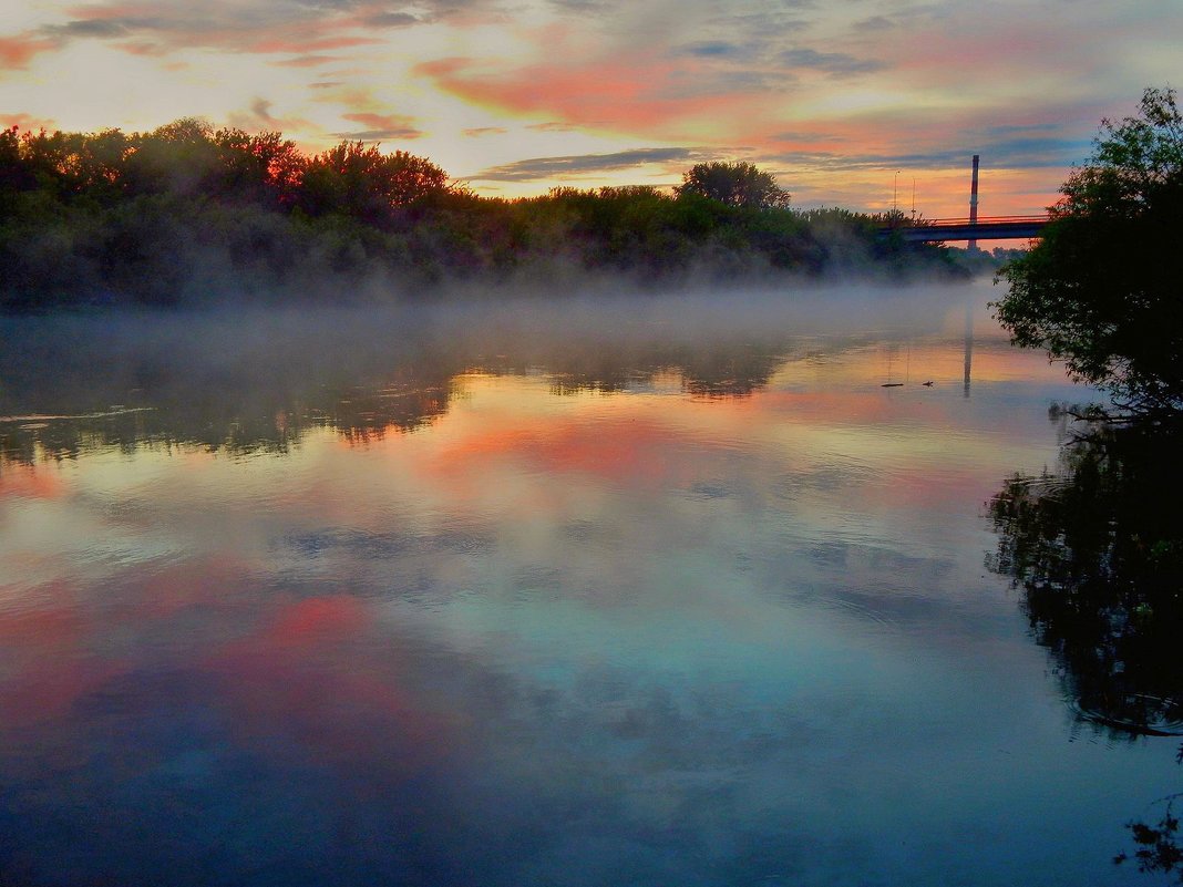 По реке туман крадётся! ... Smoke on the water ... ) - Елена Хайдукова  ( Elena Fly )