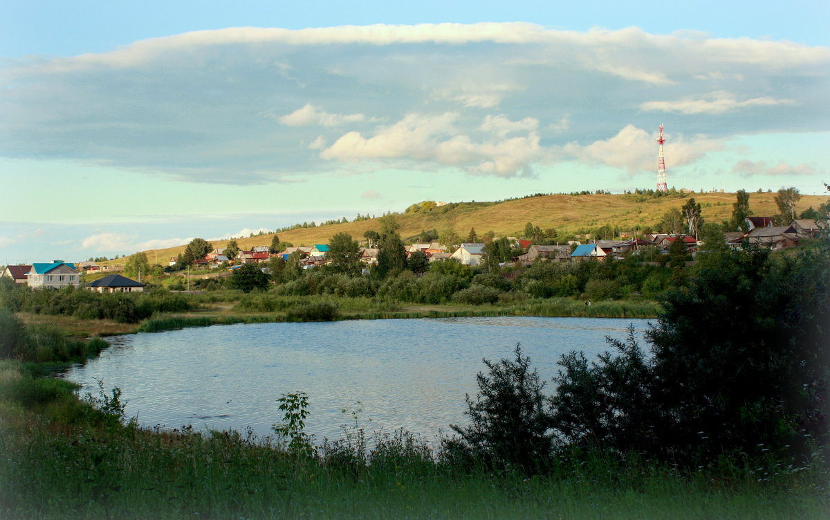 Облако над озером - Нэля Лысенко