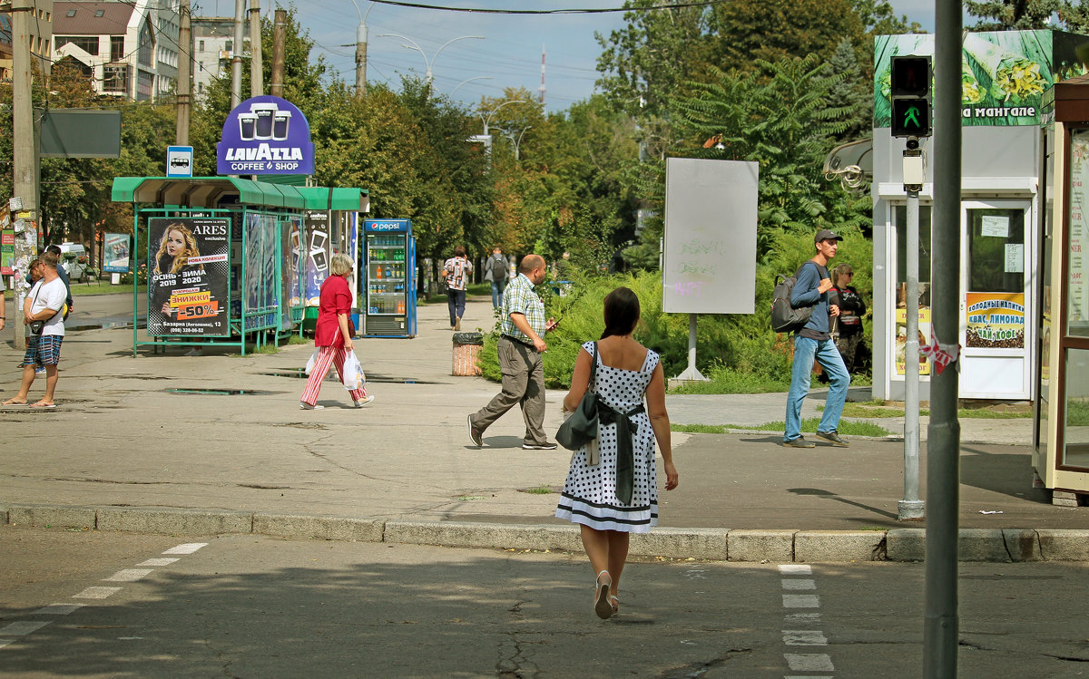 Август на улицах города. - barsuk lesnoi