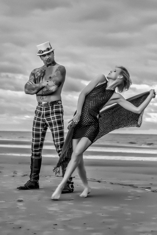 танец на пляже - Анатолий Ш