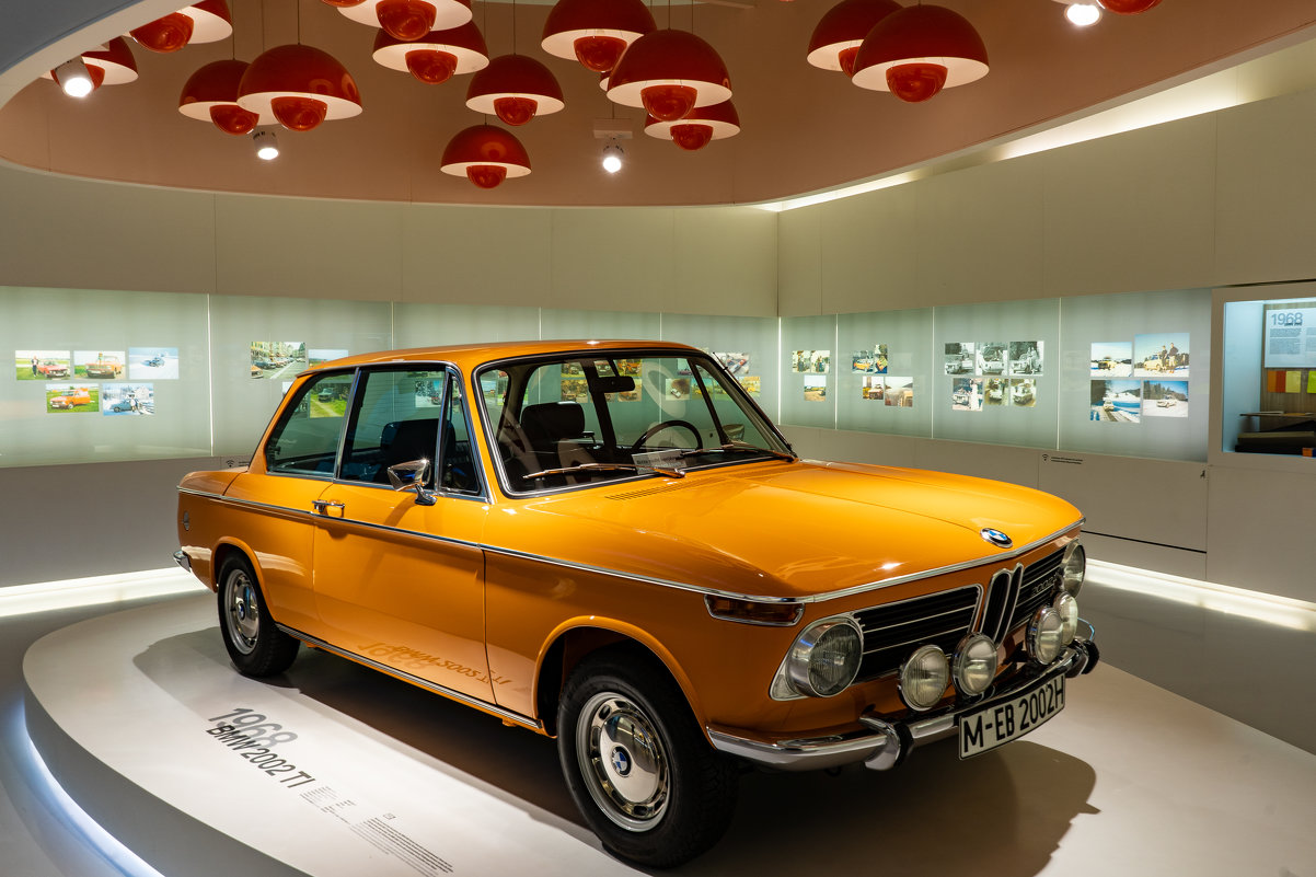 BMW Museum - Eugen Pracht