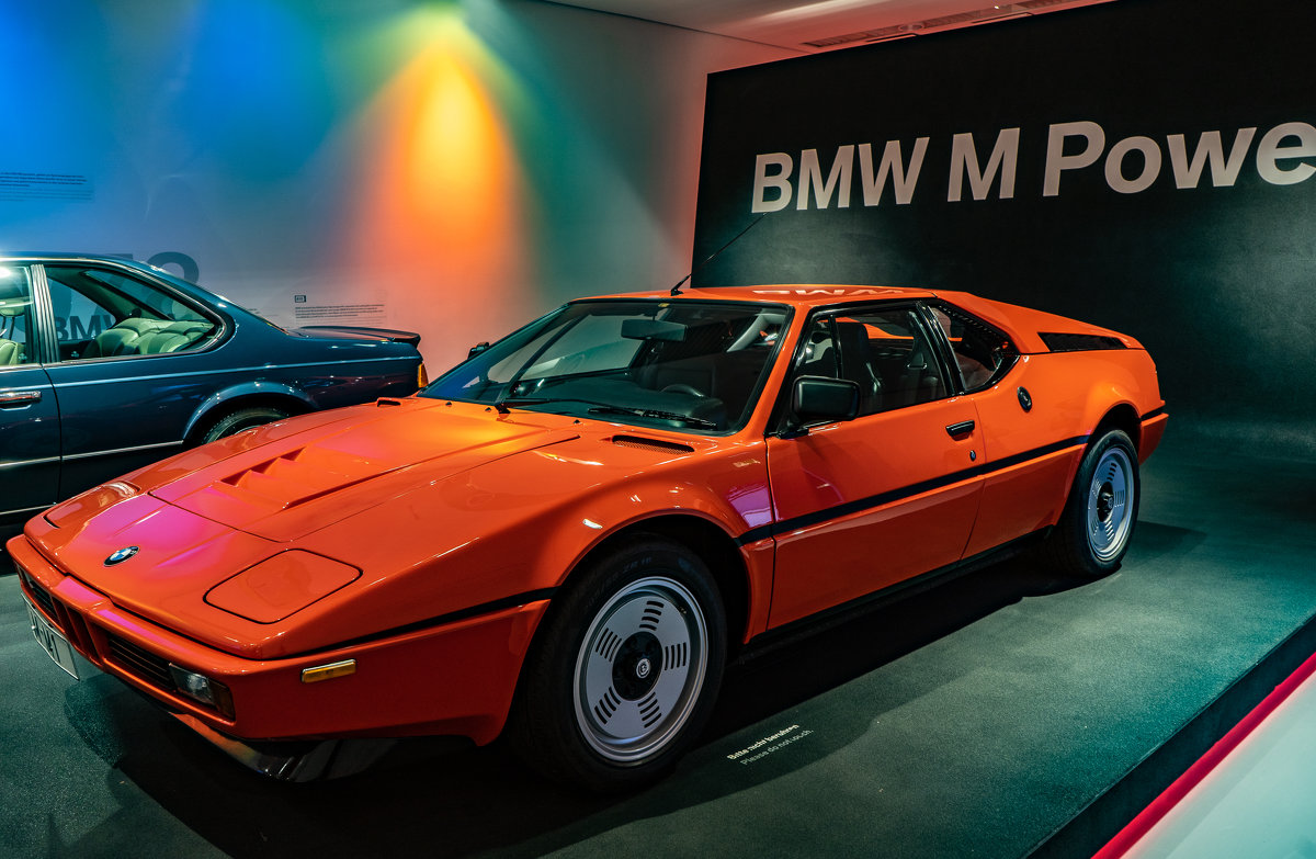 BMW Museum - Eugen Pracht
