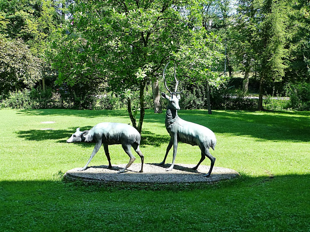 Парковая скульптура - Лидия Бусурина