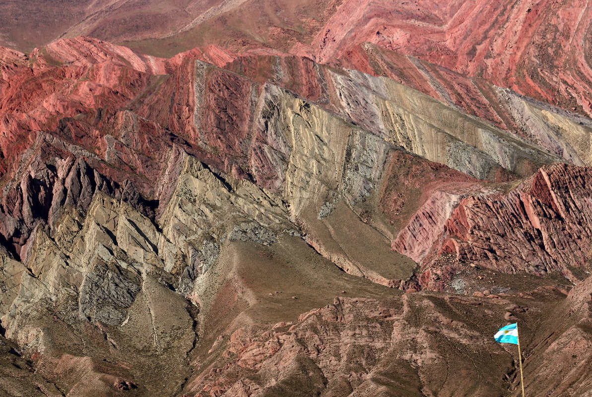 цветные горы в Аргентине - Михаил Бибичков