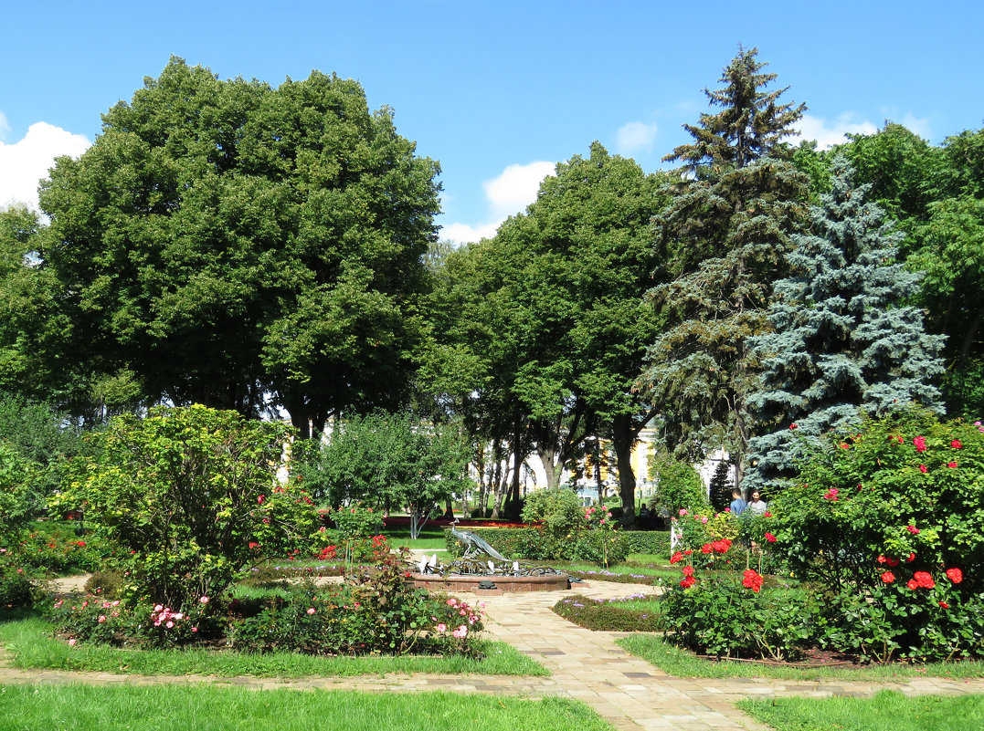 парк в Кремлевском саду - ИРЭН@ .