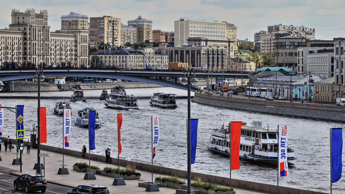 Московский вид - олег свирский 