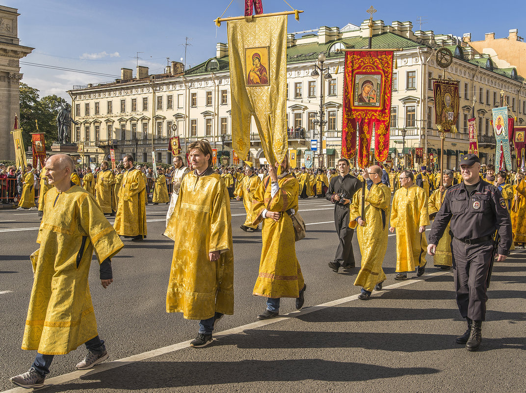 Крестный ход в честь небесного покровителя Санкт-Петербурга святого Александра Невского - bajguz igor