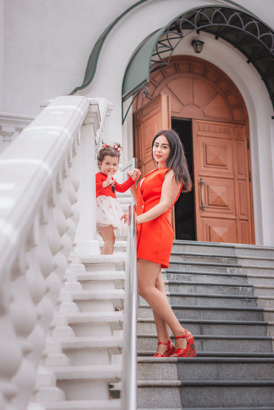 мама и дочь - Ольга Адаменко