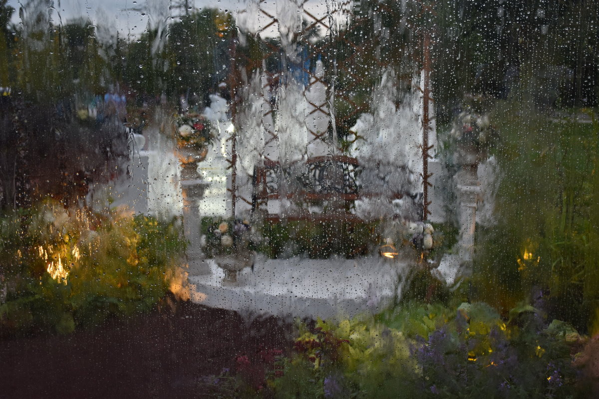 Осень. Вид из окна - Леонид Иванчук