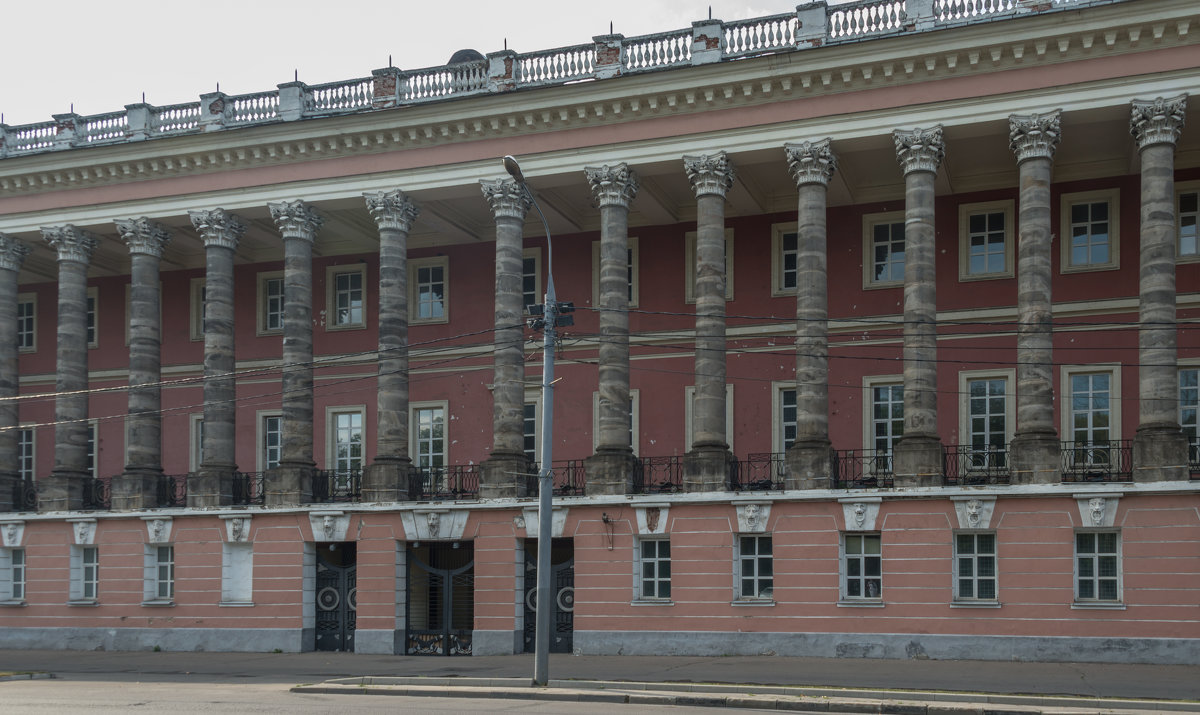 Екатерининский дворец в Лефортово - Владимир Брагилевский