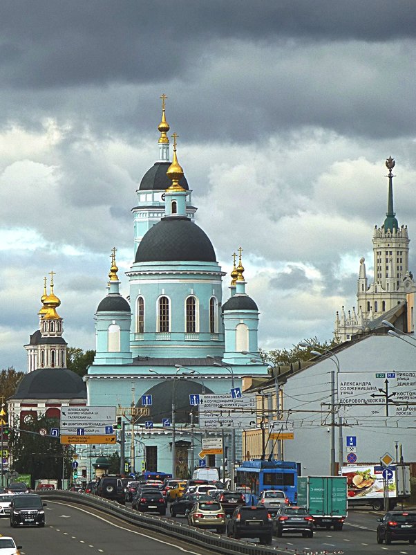 Храм Преподобного Сергия Радонежского в Рогожской слободе - Лидия Бусурина