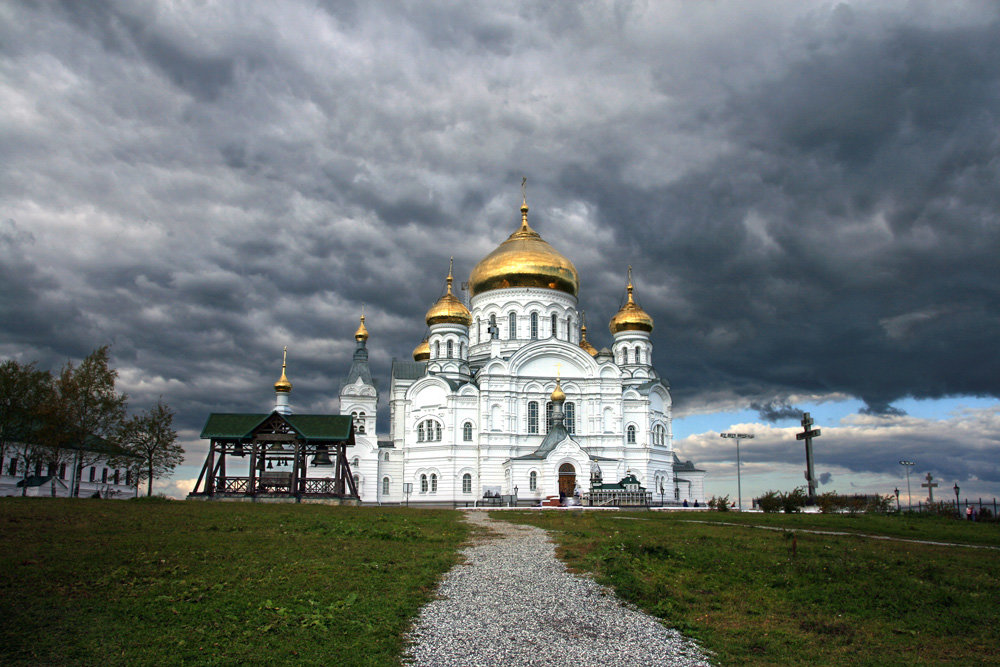 Белогорский монастырь - Галина Ильясова