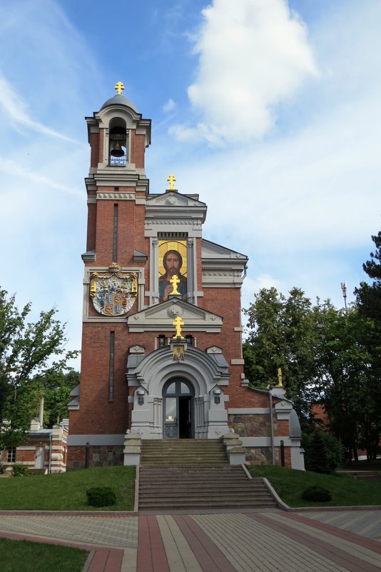 Православный храм в парке Мир - Вера Щукина
