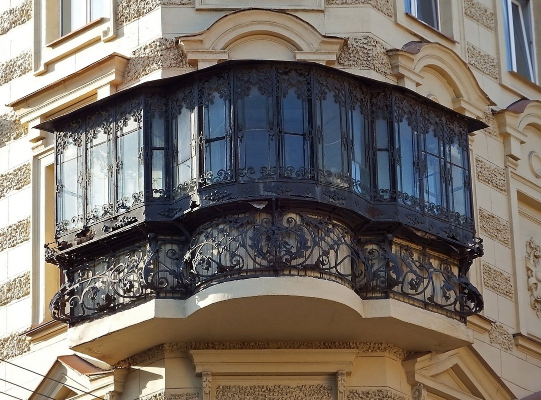 Балкон доходного дома М. А. Барановской (Санкт-Петербург) - Ольга И