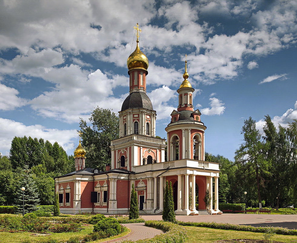 Церковь Святой Троицы в Свиблово - Евгений Голубев