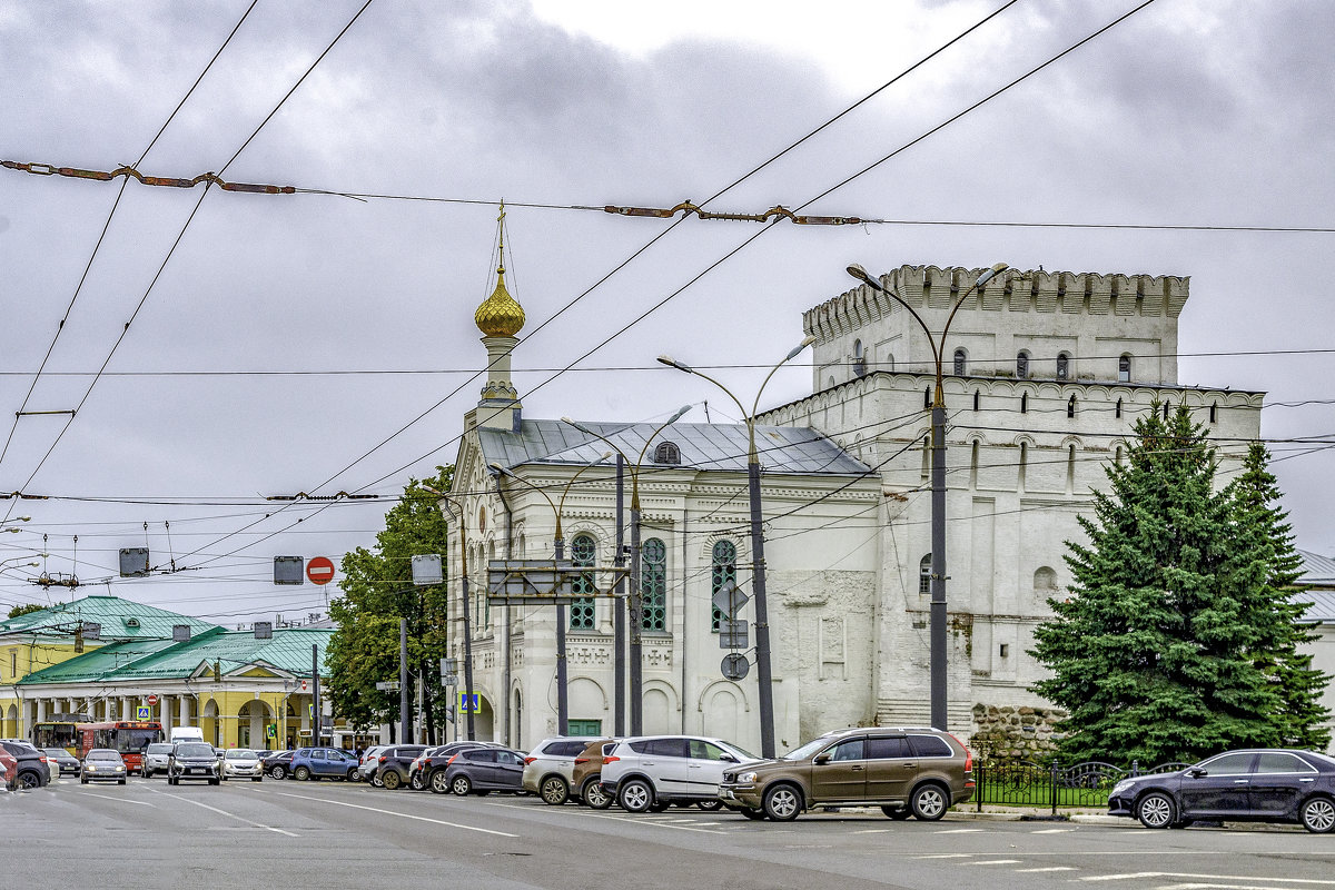 Ярославль.  Знаменская башня Земляного города.  1660г. - Виктор Орехов