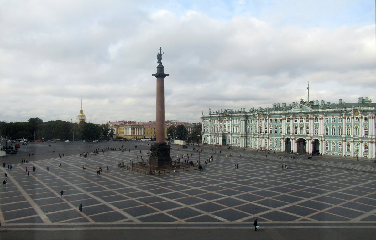 Вид  на Дворцовую площадь из окна Главного штаба - Елена Павлова (Смолова)