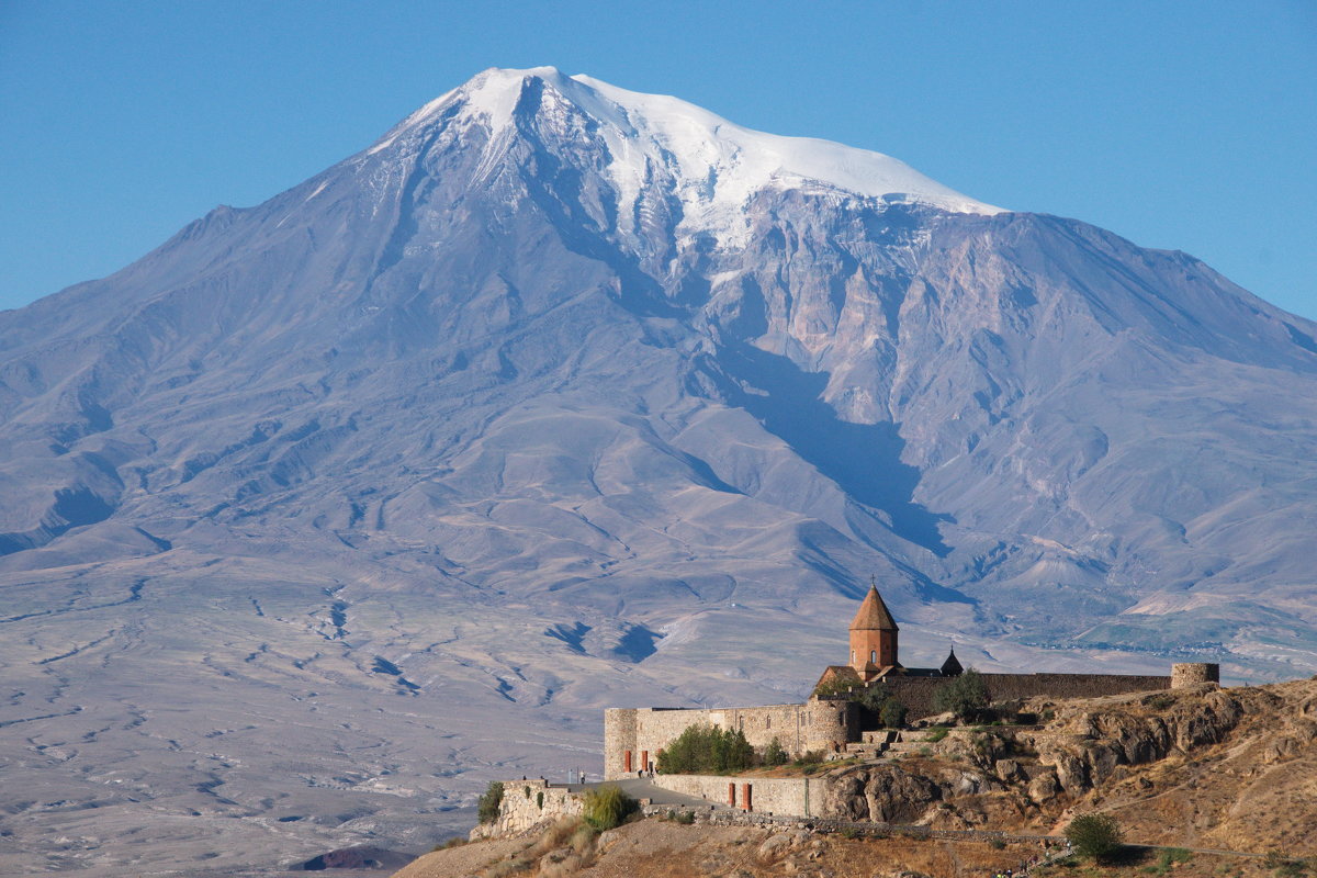 Армения..Монастырь Хор Вирап. Панорама с видом на гору  Большой Арарат - Galina Leskova