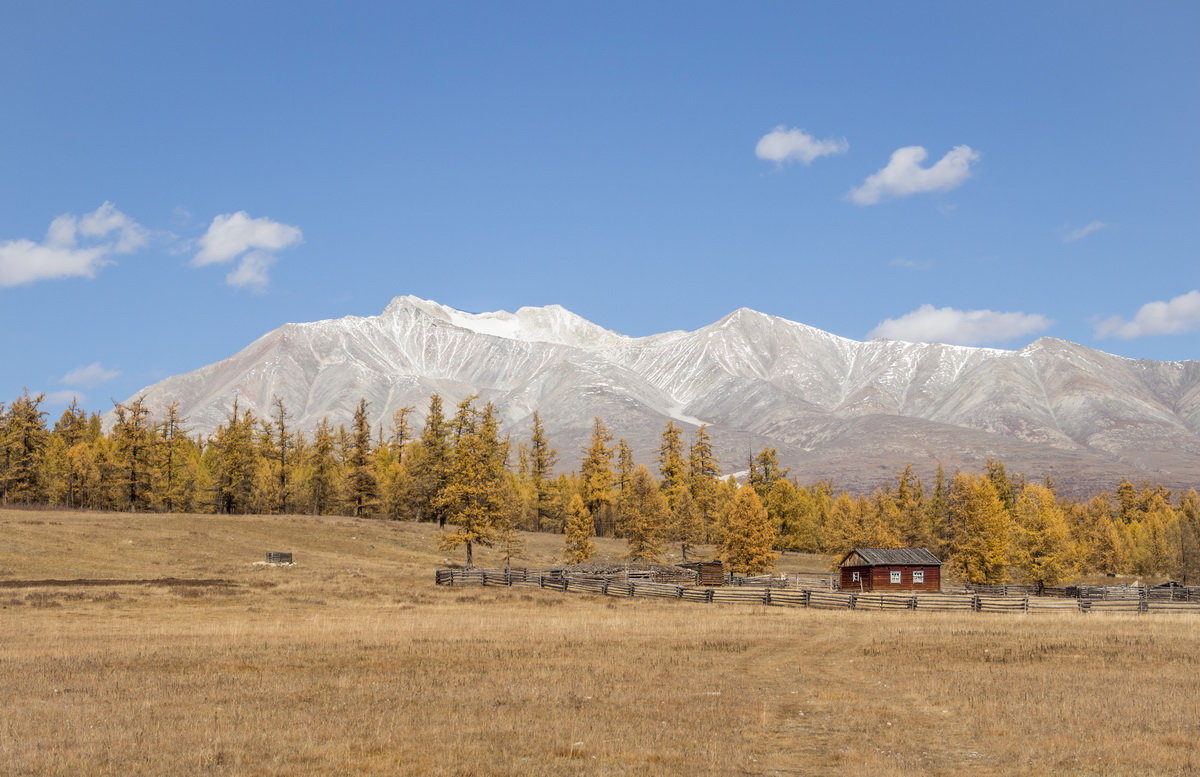 Гора Мунку-Сардык со стороны Монголии - Ирина Коледова