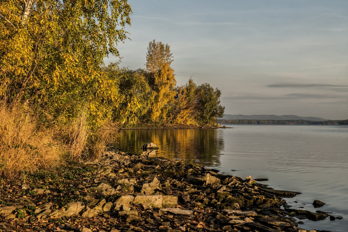 осеннее утро на озере - Dmitry Ozersky