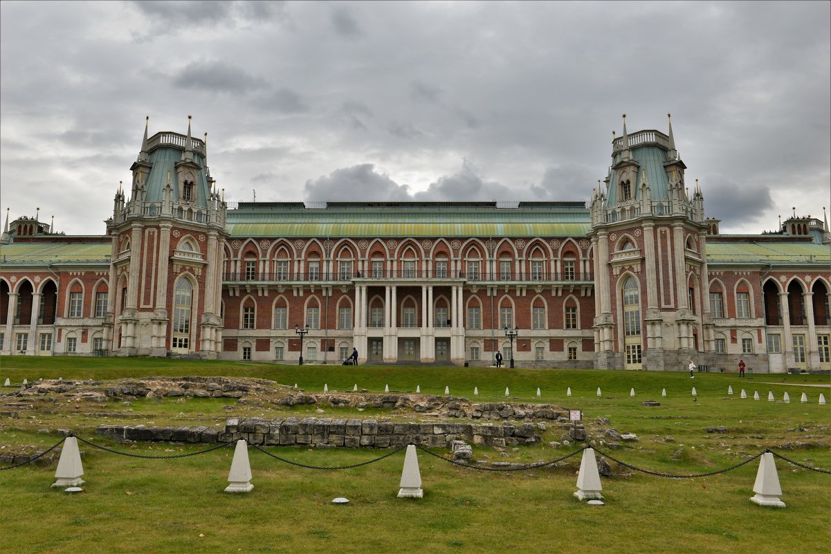 Дворец в Царицыно Центральная часть