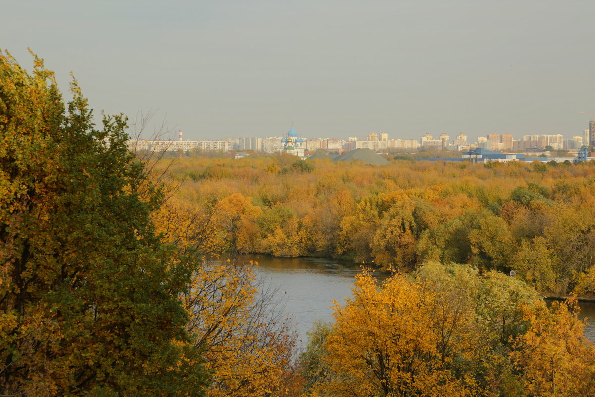 Осень в Коломенском - Юрий Моченов
