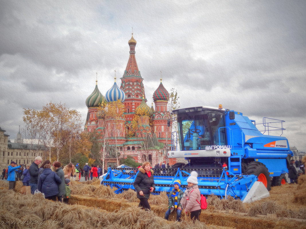 Золотая осень в Москве - Andrey Lomakin